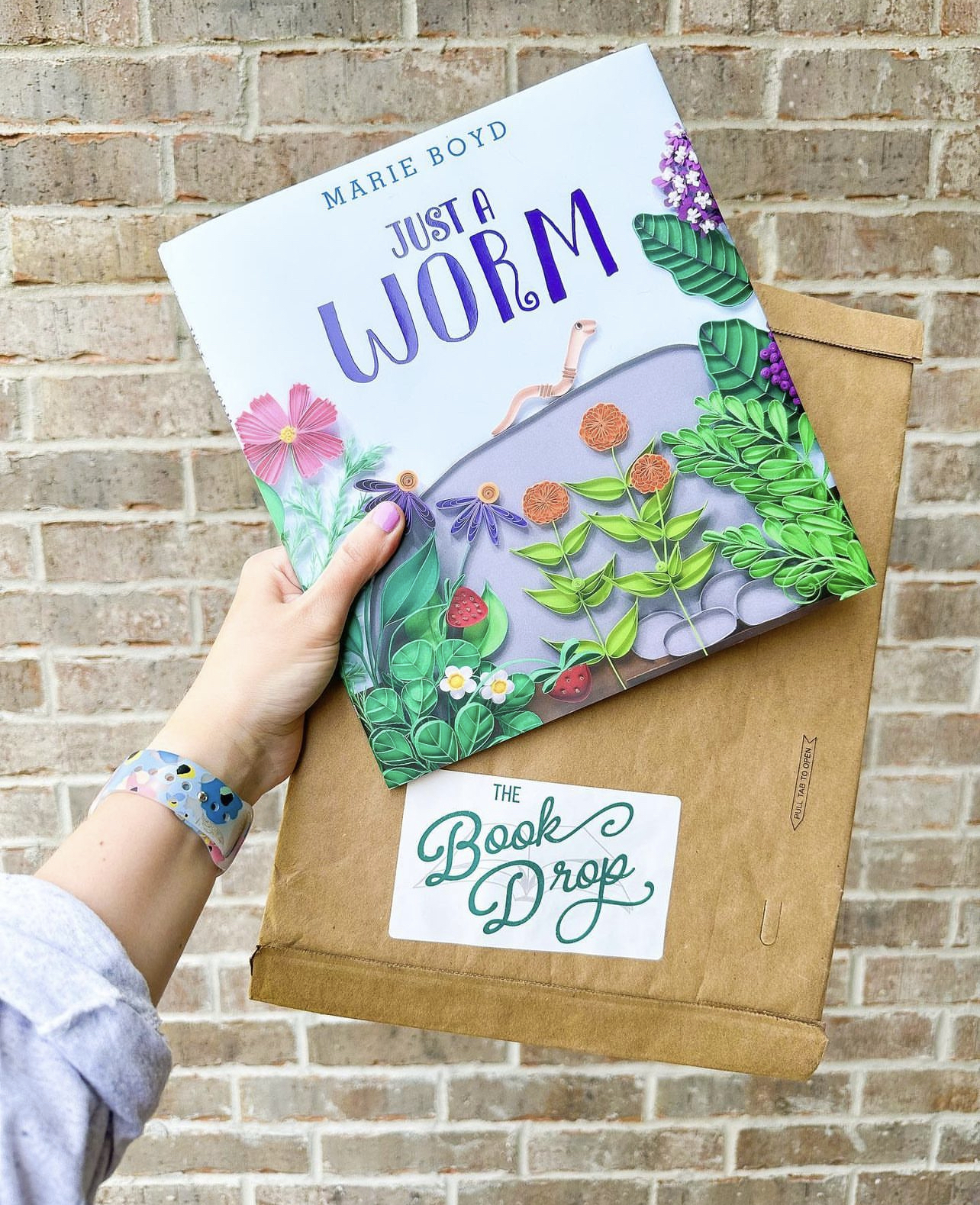 @hayleyjamesreads Book Drop photo