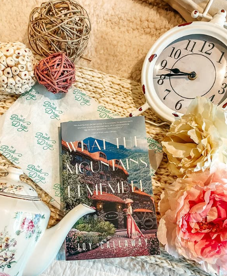 @whatstaceread Book Drop post